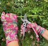 Load image into Gallery viewer, Petal Power Premier Ladies Gardening Secateurs Set -  Bypass &amp; Trimmer Secateurs
